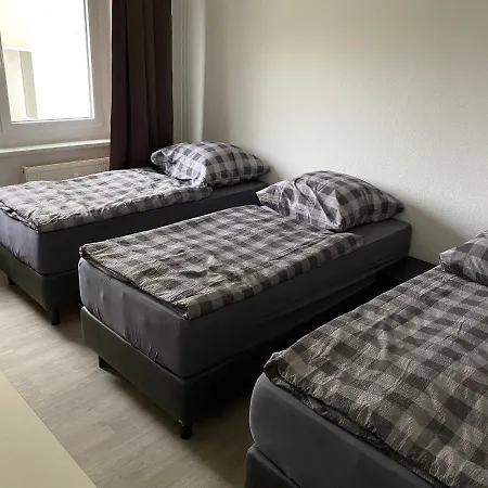 Enjoy Your With Dkn - Mon-sun - Late Night Check-in - Multilanguage - Gruenau - Witamy Serdecznie * Лейпциг