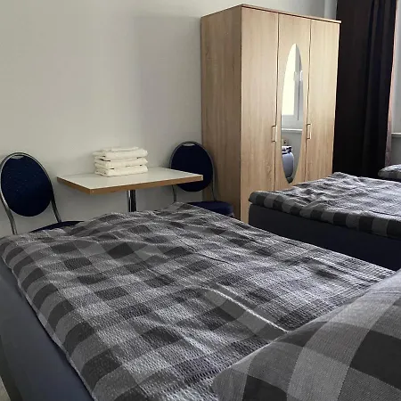 Schöne Monteurwohnung In Grünau *